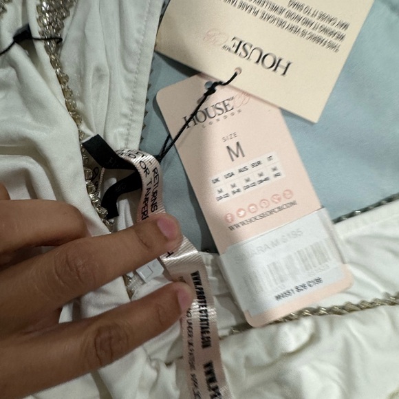 House of CB White and Silver Bodysuit - Picture 3 of 6